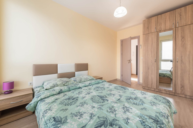 Дава под наем 3-СТАЕН, гр. Варна, Колхозен пазар, снимка 5 - Апартаменти - 53378993