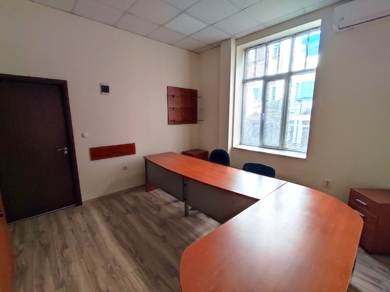 Kiadó  Hivatal Dobrics , Centar , 18 négyzetméter | 46866133 - kép [7]