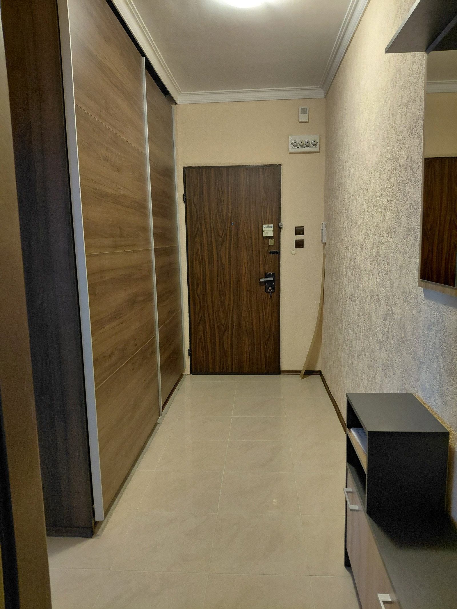 Дава под наем 2-СТАЕН, гр. София, Света Троица, снимка 14 - Апартаменти - 55203175