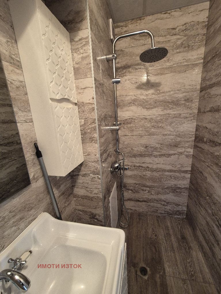 En renta  2 dormitorios Pernik , Iztok , 90 metros cuadrados | 73805984 - imagen [16]