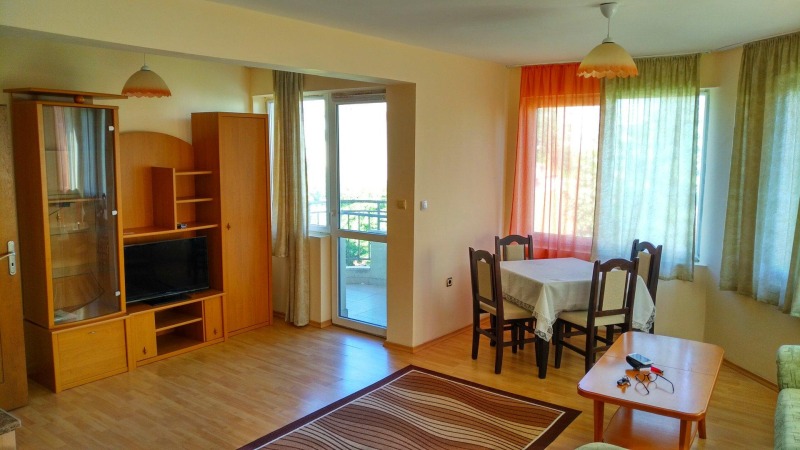 En renta  2 dormitorios Plovdiv , Kyuchuk Parizh , 120 metros cuadrados | 59562332 - imagen [2]
