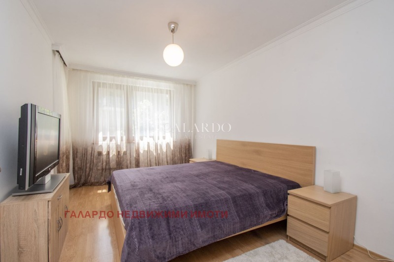 Дава под наем  3-стаен град София , Лозенец , 110 кв.м | 86921412 - изображение [9]