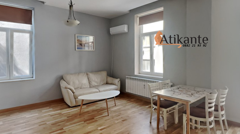 Kiralık  3 yatak odası Sofia , Centar , 136 metrekare | 66474360