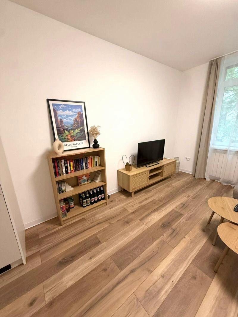 Дава под наем 3-СТАЕН, гр. София, Център, снимка 2 - Апартаменти - 55492694