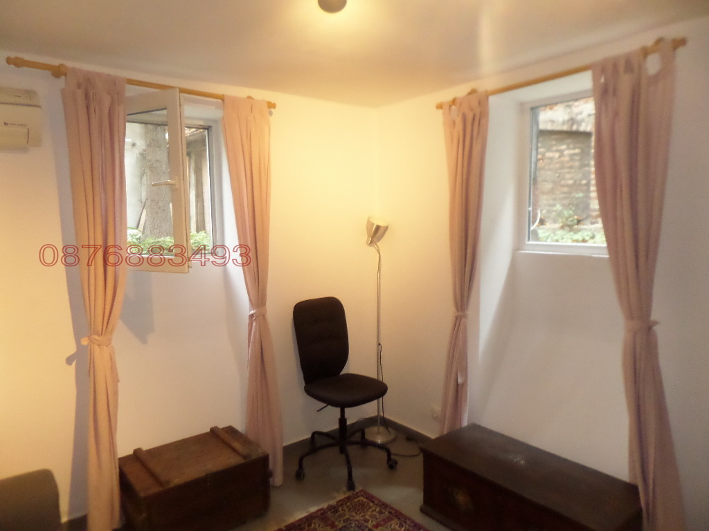 Дава под наем 2-СТАЕН, гр. София, Център, снимка 6 - Апартаменти - 54113006