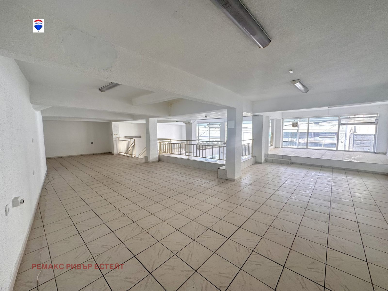 Дава под Наем МАГАЗИН | Imot.bg — изображение 2