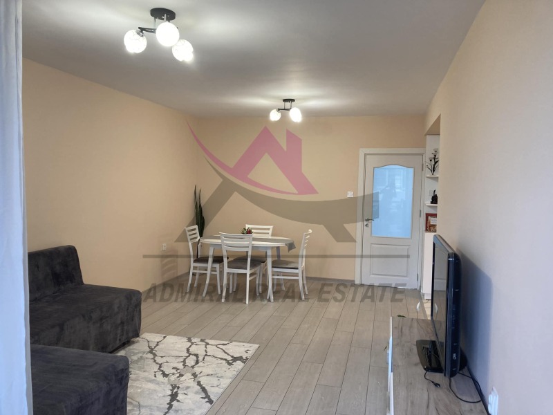K pronájmu  2 ložnice Varna , Centar , 65 m2 | 40421406 - obraz [2]