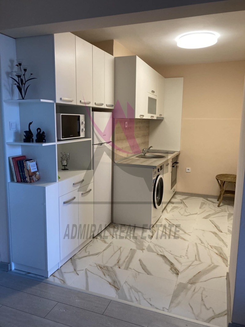 K pronájmu  2 ložnice Varna , Centar , 65 m2 | 40421406 - obraz [3]