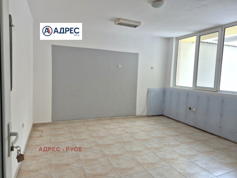 Дава под наем ОФИС, гр. Русе, Център