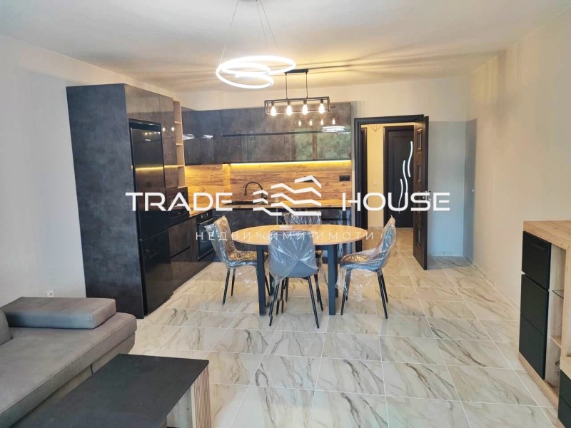 Para alugar  2 quartos Plovdiv , Hristo Smirnenski , 105 m² | 54352165