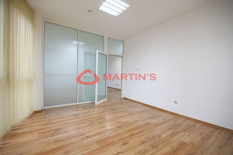 Para alugar  Escritório Sofia , Lozenec , 70 m² | 53859871 - imagem [9]