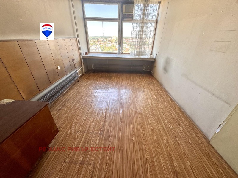 Do wynajęcia  Biuro Ruse , Szirok centar , 80 mkw | 83174082 - obraz [3]