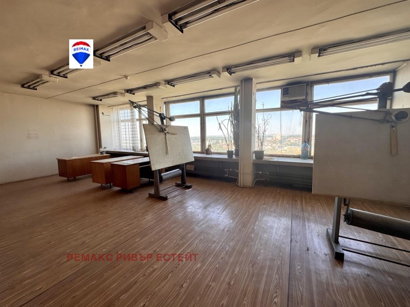 Do wynajęcia  Biuro Ruse , Szirok centar , 80 mkw | 83174082 - obraz [2]