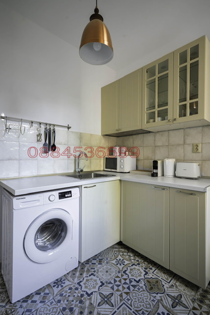 Издаје се  1 спаваћа соба Софија , Центар , 53 м2 | 43356313 - слика [4]