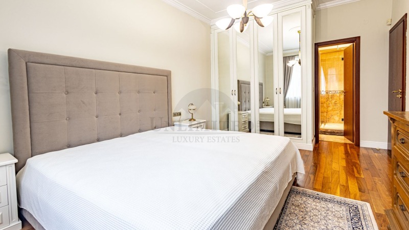 Zu vermieten  3 Schlafzimmer Sofia , Zentar , 130 qm | 72579996 - Bild [15]