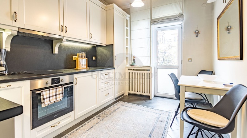 Zu vermieten  3 Schlafzimmer Sofia , Zentar , 130 qm | 72579996 - Bild [8]