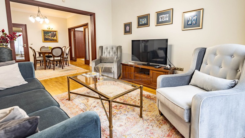 Zu vermieten  3 Schlafzimmer Sofia , Zentar , 130 qm | 72579996 - Bild [3]