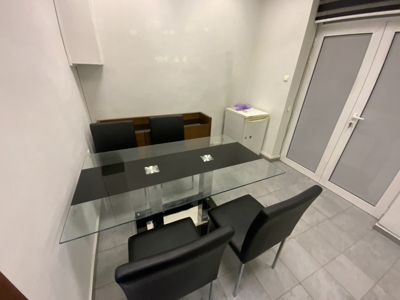 De inchiriat  3+ dormitor Sofia , Zona B-18 , 100 mp | 20231408 - imagine [6]