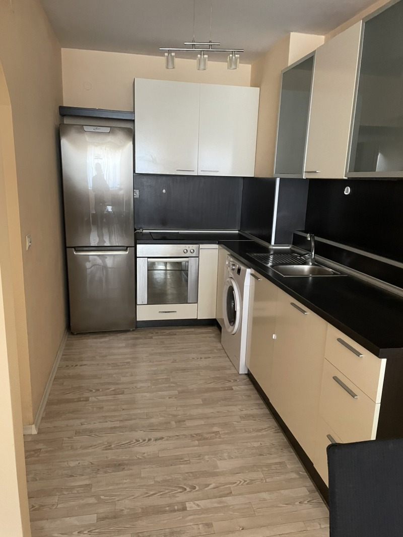 Дава под наем  2-стаен град София , Гоце Делчев , 65 кв.м | 27820773