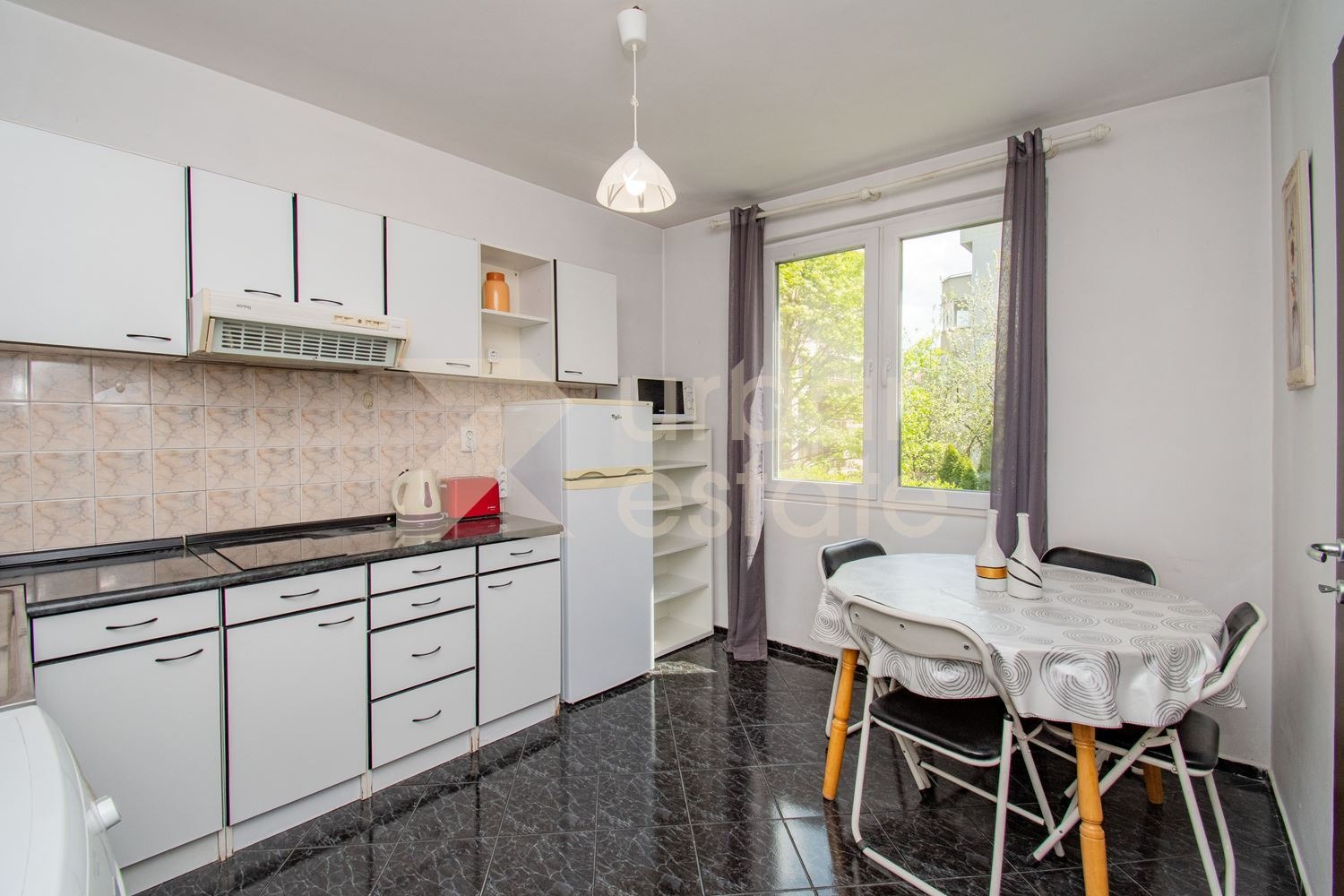 Дава под наем 2-СТАЕН, гр. София, Лозенец, снимка 7 - Апартаменти - 54362284