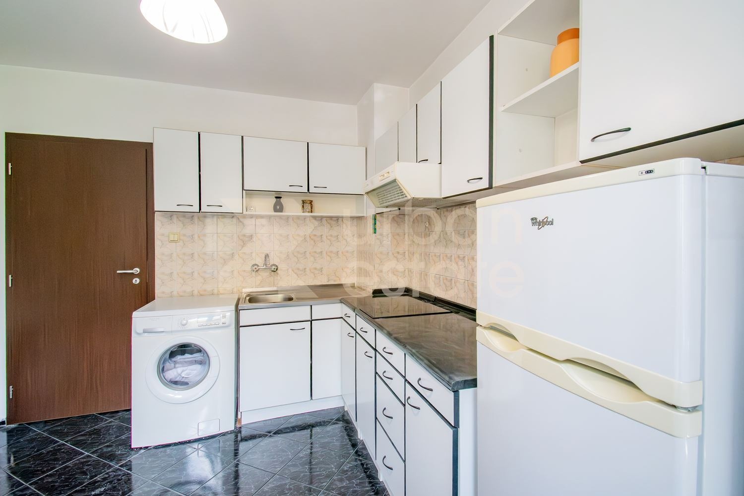 Дава под наем 2-СТАЕН, гр. София, Лозенец, снимка 6 - Апартаменти - 54362284