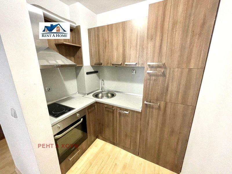 Para alugar  1 quarto Sofia , Vitocha , 70 m² | 84600697