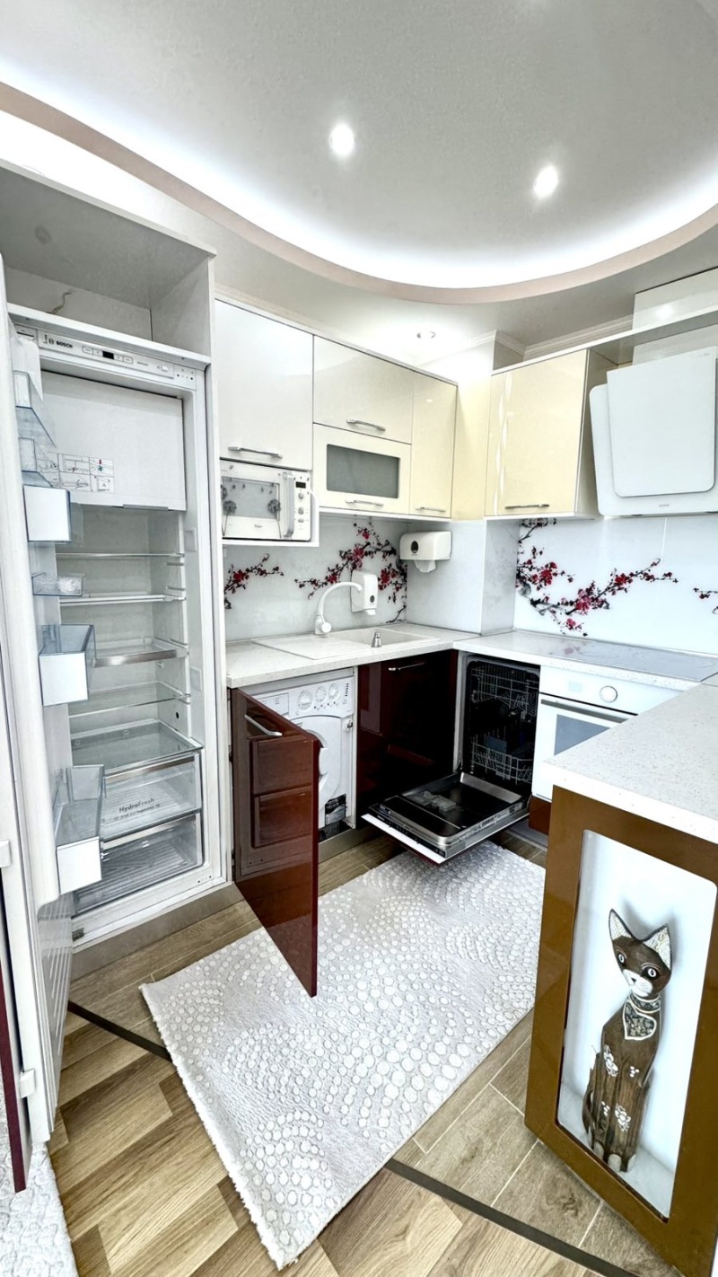 De inchiriat  2 dormitoare Burgas , Slaveicov , 84 mp | 87373977 - imagine [3]
