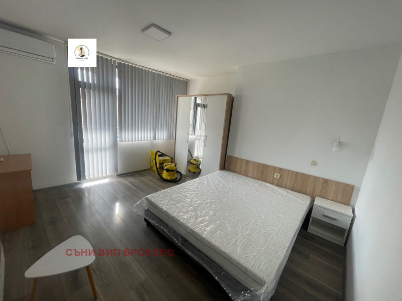 Дава под наем  4-стаен град Плевен , Широк център , 130 кв.м | 95923678 - изображение [3]