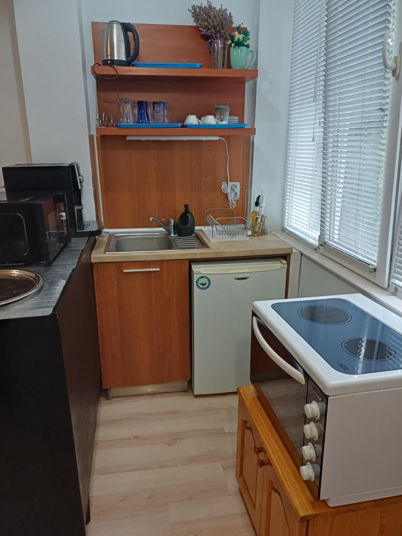 Дава под Наем 3-СТАЕН в град Пловдив, Център - 70 кв.м / 500 € » 977.92 лв., РИНЕКС РЕВОЛЮШЪН