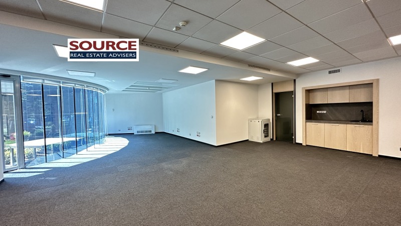 A louer  Bureau Sofia , Lozenets , 205 m² | 62135389 - image [4]