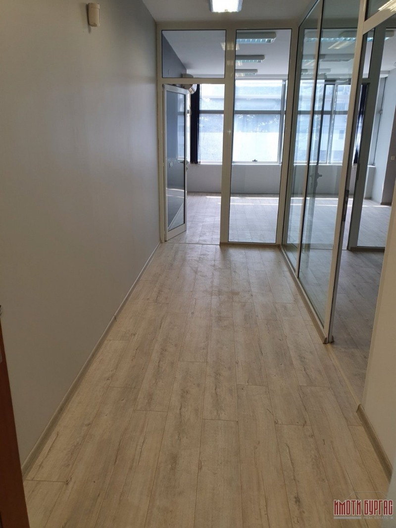 Do wynajęcia  Biuro Burgas , Centar , 60 mkw | 57304075 - obraz [4]
