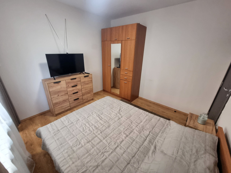 De inchiriat  1 dormitor Sofia , Țentâr , 60 mp | 79156794 - imagine [11]