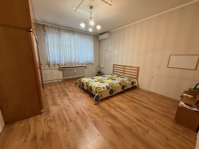 För uthyrning  2 sovrum Sofia , Iztok , 120 kvm | 34606656 - bild [3]