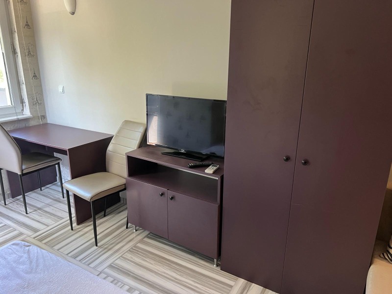 För uthyrning  Studio Sofia , Studentski grad , 46 kvm | 84950504 - bild [6]