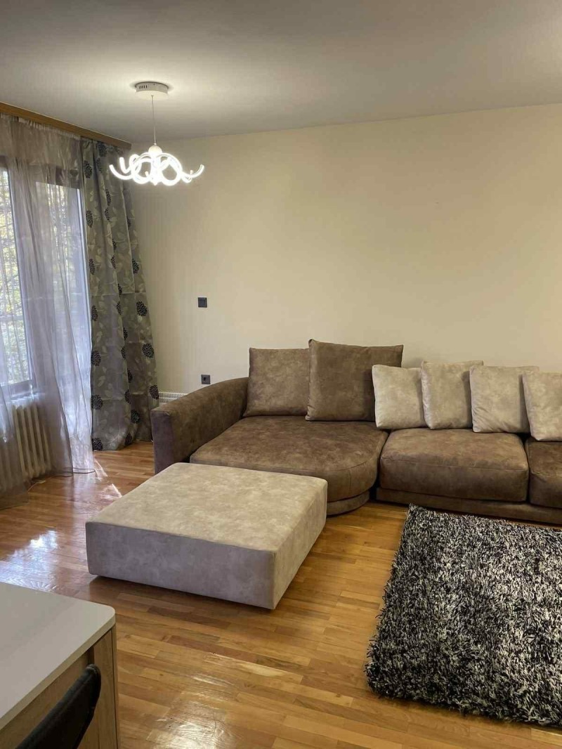 Дава под наем 3-СТАЕН, гр. София, Лозенец