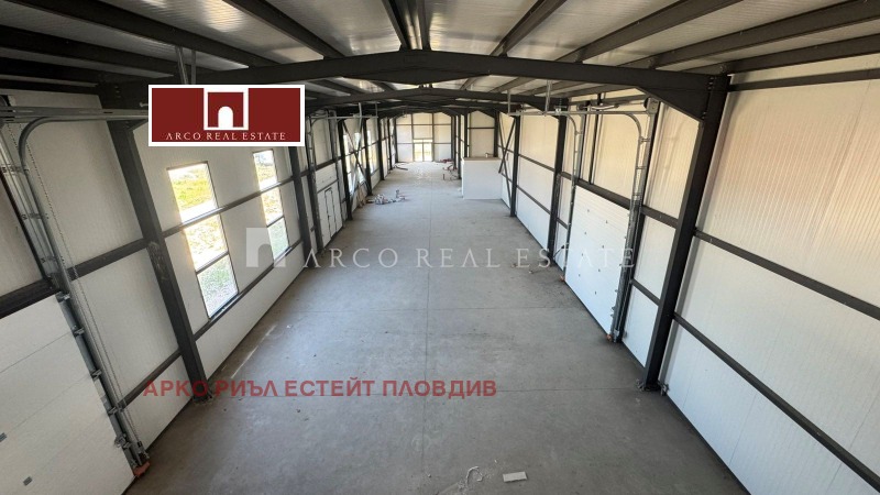 Дава под наем  Склад област Пловдив , с. Труд , 2400 кв.м | 72204530