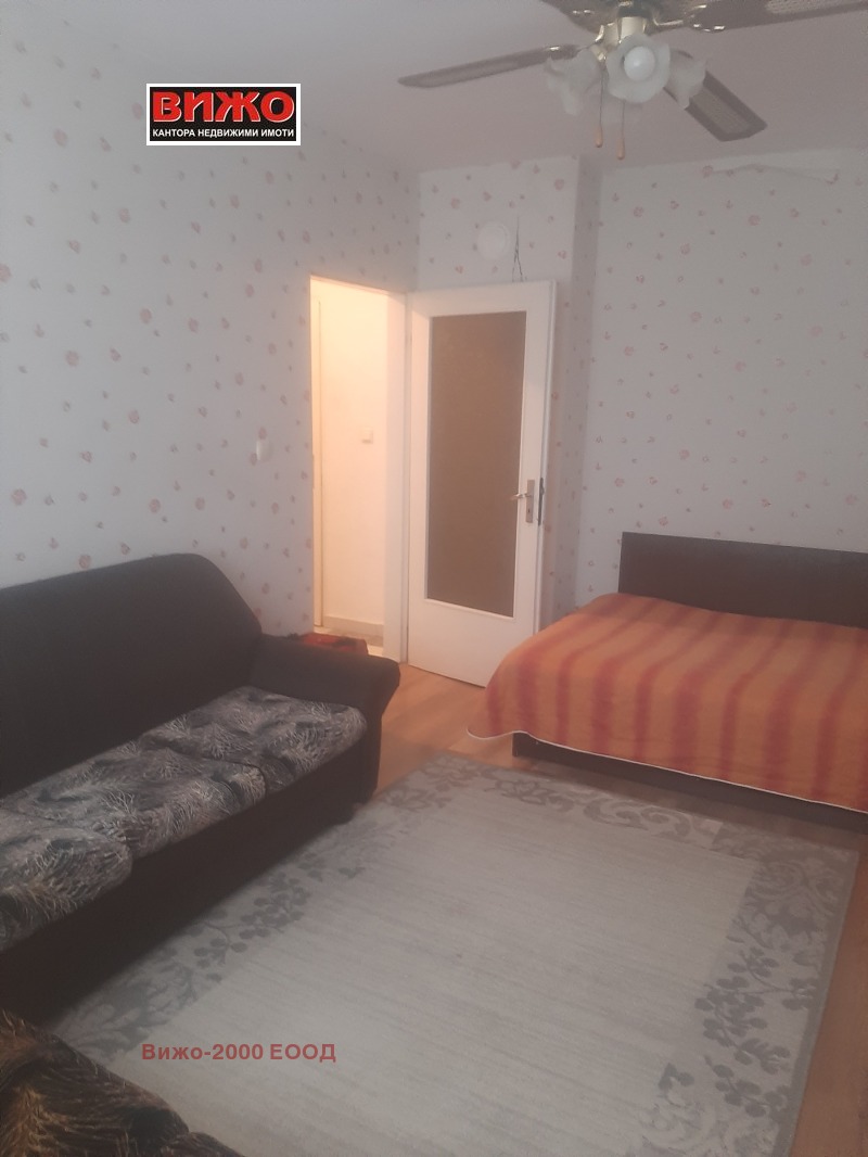 De inchiriat  Studio Ruse , Drujba 1 , 42 mp | 21556778 - imagine [4]