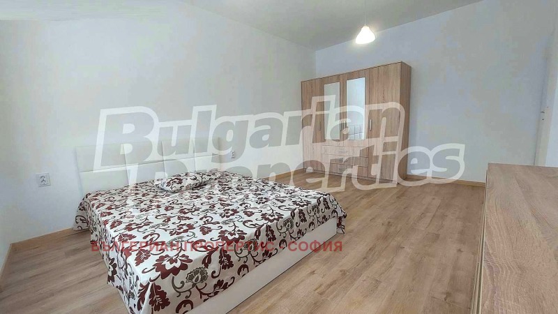 Издаје се  1 спаваћа соба Софија , Центар , 50 м2 | 86066753 - слика [5]