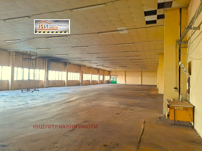 Дава под наем СКЛАД, гр. Пловдив, Индустриална зона - Тракия