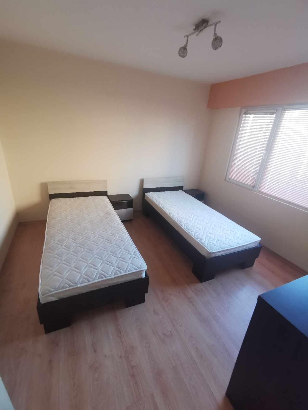 Дава под наем 3-СТАЕН, гр. Бургас, Славейков, снимка 2 - Апартаменти - 53943730