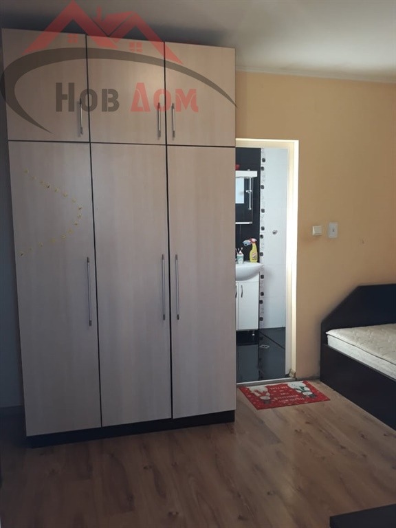 Дава под наем СТАЯ, гр. Велико Търново, Център, снимка 3 - Стаи под наем - 54537593