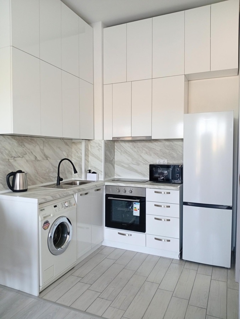 K pronájmu  1 ložnice Plovdiv , Komatevo , 74 m2 | 79477946 - obraz [2]
