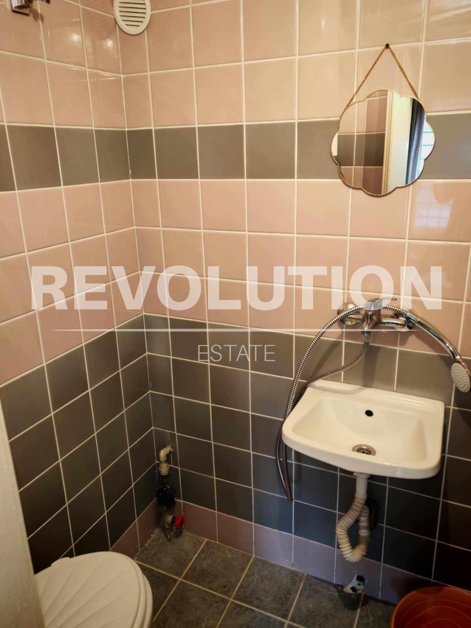 Дава под наем 1-СТАЕН, гр. Варна, Гръцка махала, снимка 4 - Апартаменти - 53779958