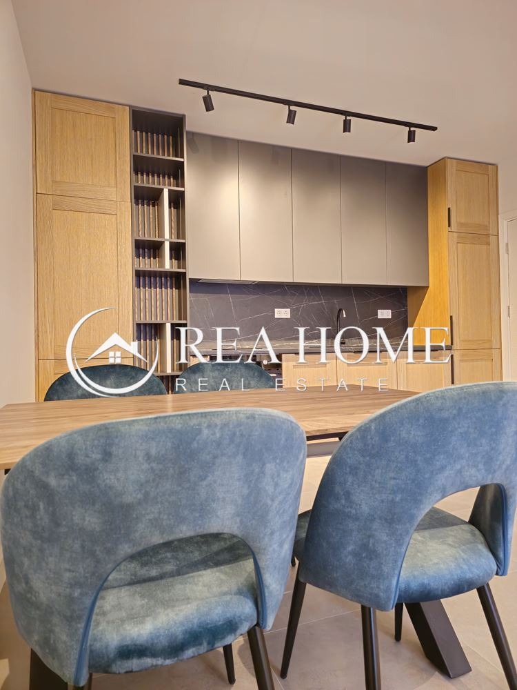 Te huur  2 slaapkamers Sofia , Krastova vada , 120 m² | 48176176