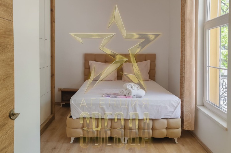 Под наем 3-СТАЕН, град Пловдив, Център • 510 € / 997.47 лв. • 89813265 1