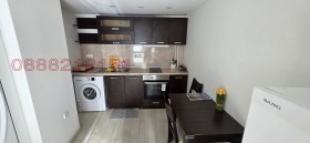 2-стаен град Варна, Автогара