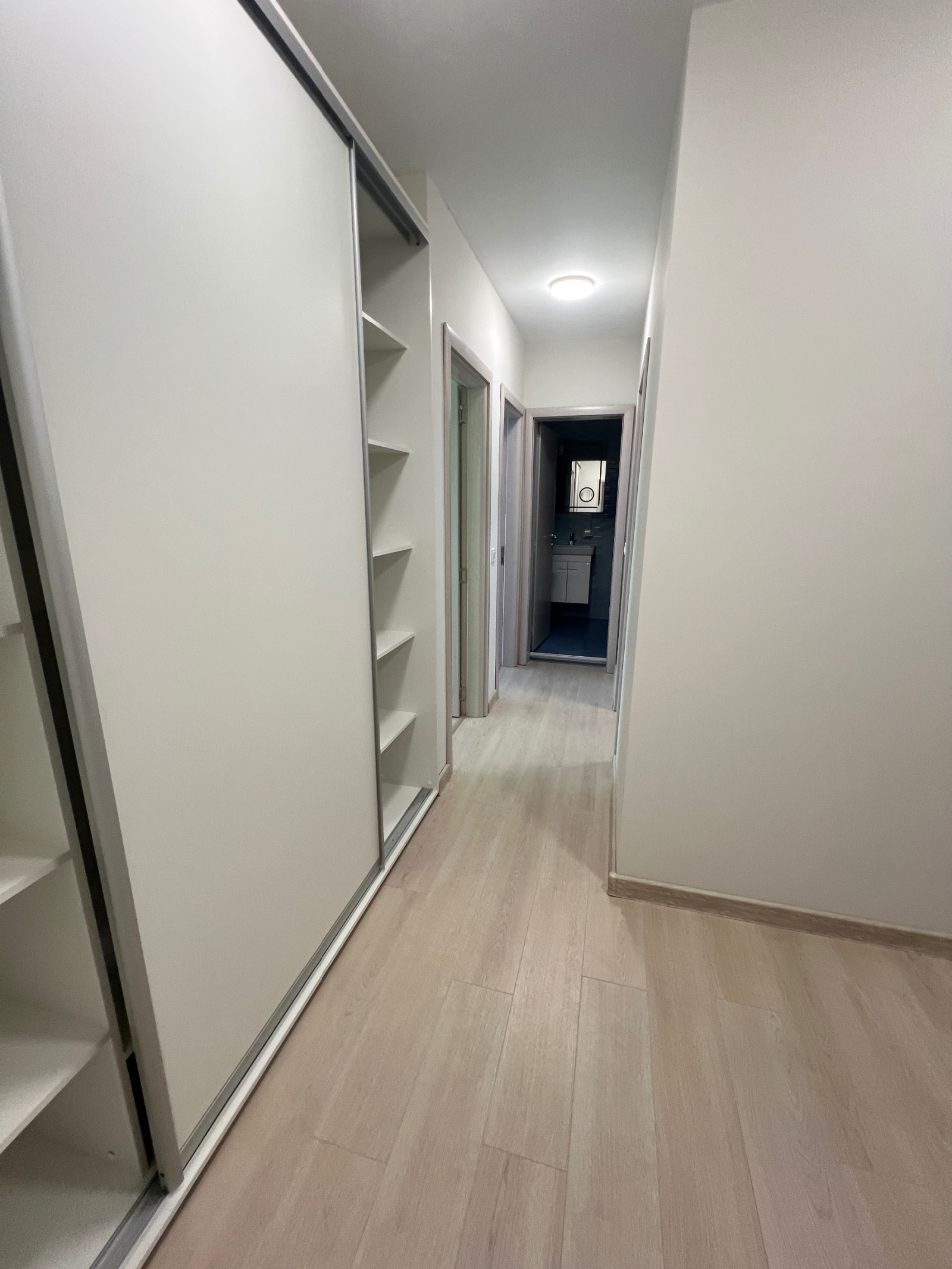 Дава под наем 3-СТАЕН, гр. София, Дружба 2, снимка 5 - Апартаменти - 56124760