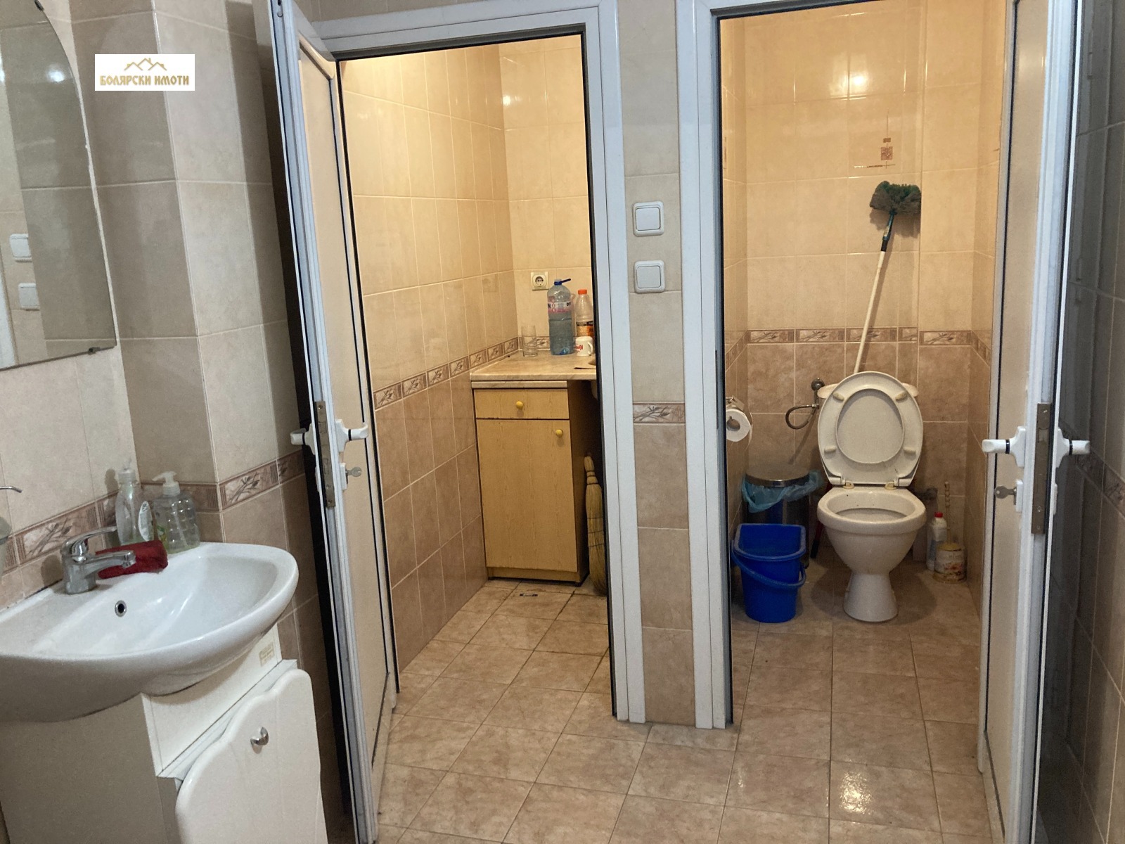 Дава под наем ОФИС, гр. Велико Търново, Център, снимка 4 - Офиси - 53979628