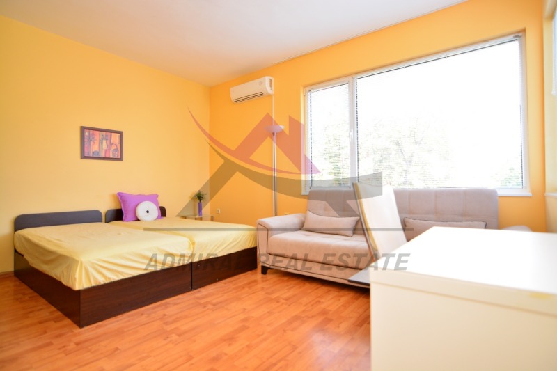 Do wynajęcia  2 sypialnie Warna , Centar , 85 mkw | 48859166 - obraz [3]