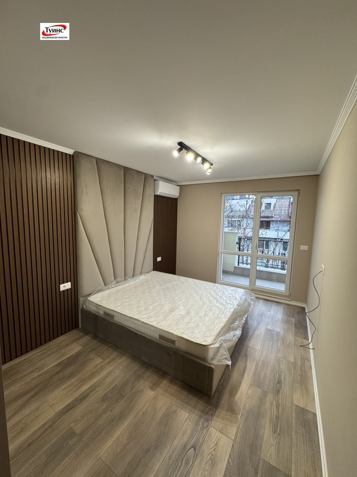 ���� ��� ���� 2-����� | Imot.bg � ����������� 11